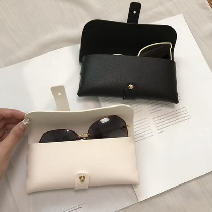 Estuche de Gafas Clásico de Cuero – Elegante y Duradero